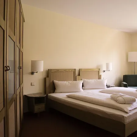 منتجع Robinson Fleesensee 4*