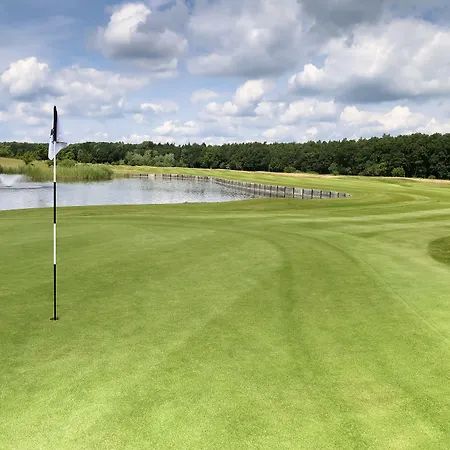 Robinson Fleesensee 4*