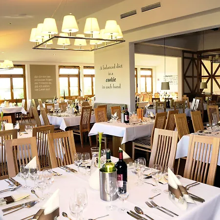 منتجع Robinson Fleesensee