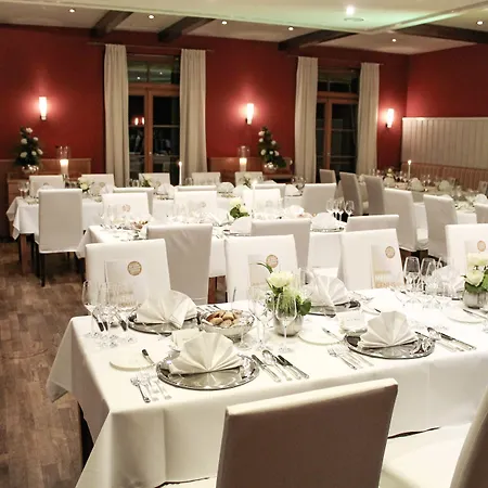 Robinson Fleesensee منتجع