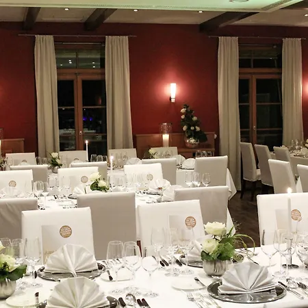 Robinson Fleesensee منتجع