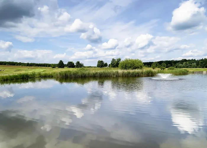 Курортный комплекс Robinson Fleesensee Гёрен-Леббин